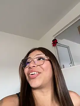 Maddy_Piink's cam snapshot