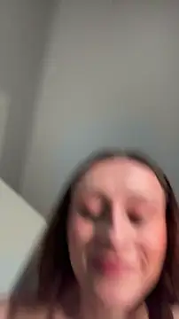 ElizaFi's cam snapshot