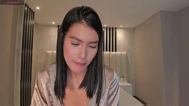 NiaSalvatore's cam snapshot