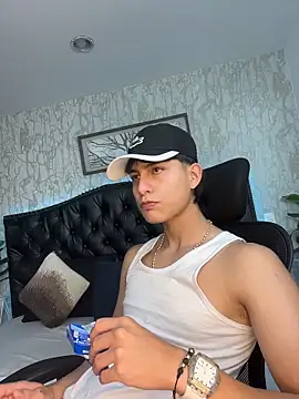 Lander_Cruz live sex cam