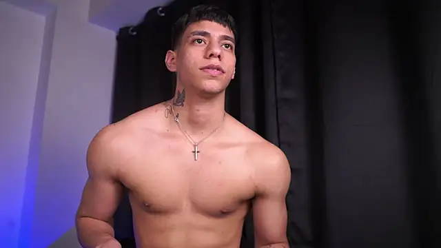 Josep_Davies live sex cam