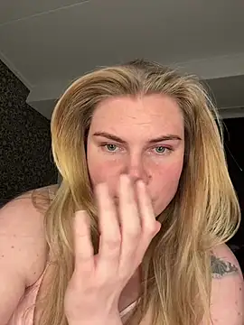 SexyBlondJoanna live sex cam