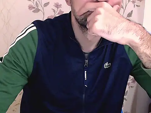 Leo_1617 live sex cam