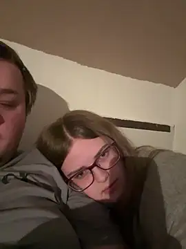 CurvyPaar2 live sex cam