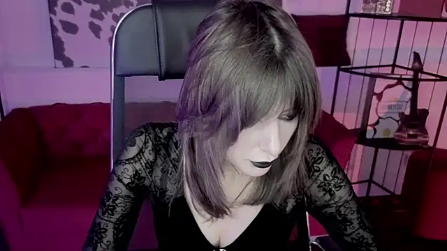 CrystallBloom's cam snapshot