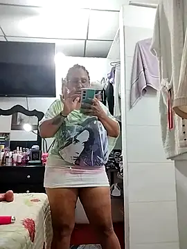 Katy_9523's cam snapshot