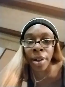 Jasmine_FullsShine's cam snapshot