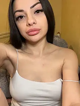 Layana_Ro's cam snapshot