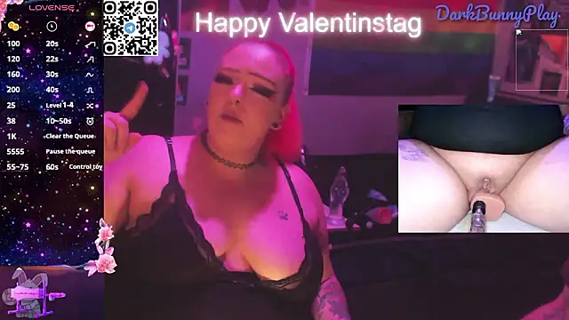 DarkBunnyPlay live sex cam