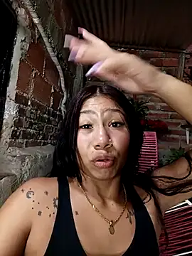 Rous-squir live sex cam