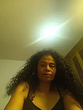 auroracandelax's cam snapshot