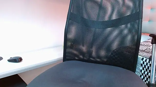 XanderGrey8's cam snapshot