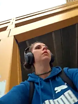 KittyWhispers's cam snapshot