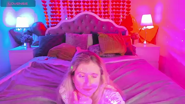 CamillaDreamer's cam snapshot