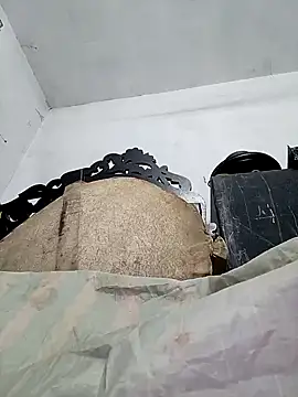 Mahesh_95's cam snapshot