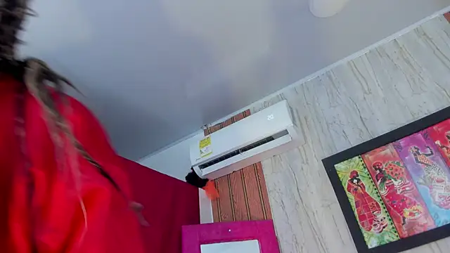 Alika01's cam snapshot