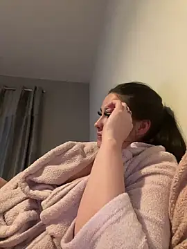 LollyLove_'s cam snapshot