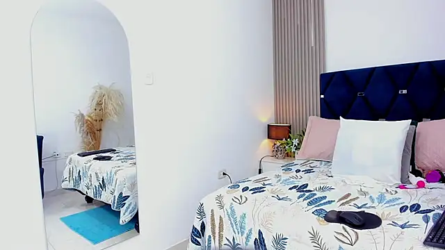 gabytyara2's cam snapshot