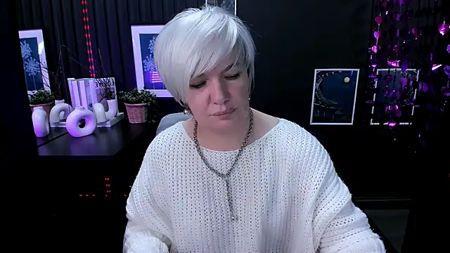 CarmenSoft live sex cam