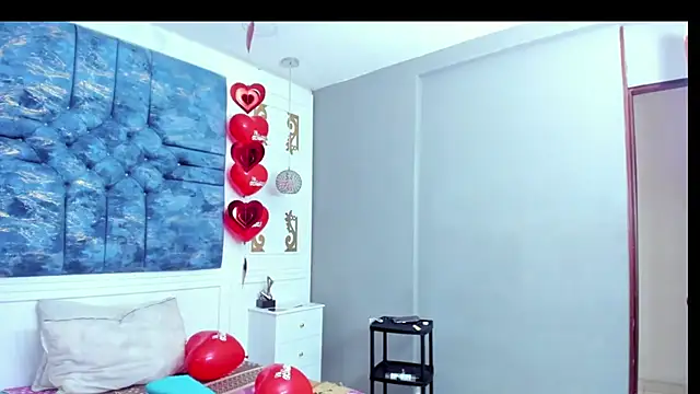 SilvanaOwen's cam snapshot