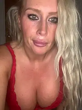 ArabellaJames's cam snapshot