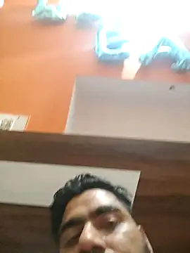 parasxarora's cam snapshot