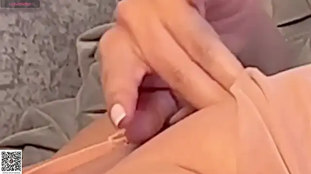 Capriijonesxxx live sex cam