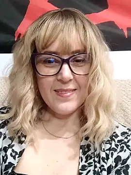 Amelialove42's cam snapshot