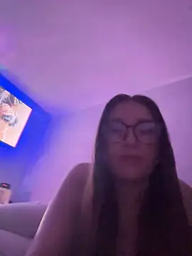 yourevsi's cam snapshot