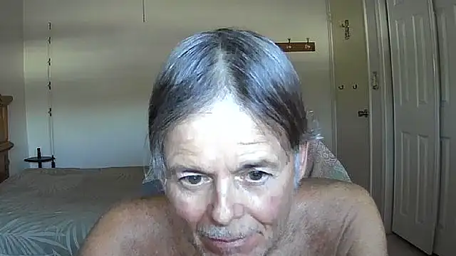 nakeedcowboi65 live sex cam