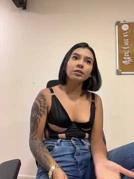 AlyssaRay's cam snapshot