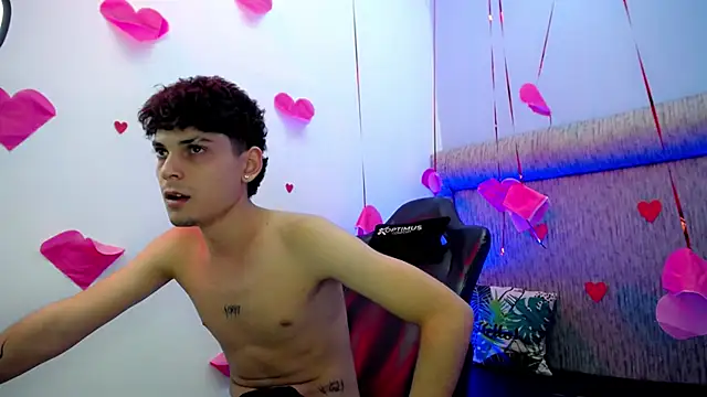 dilan_hott_ live sex cam