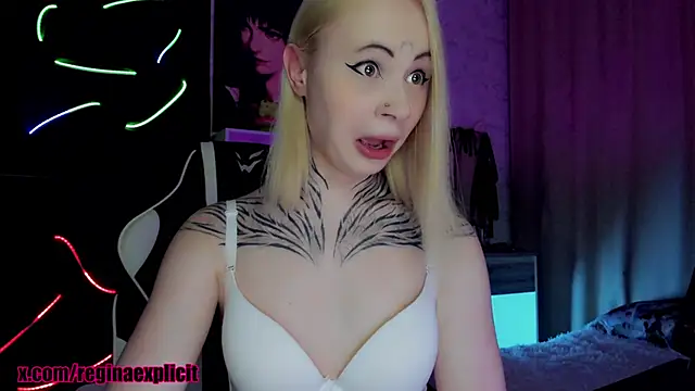 snake__bites live sex cam