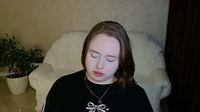 SelenaAsti's cam snapshot