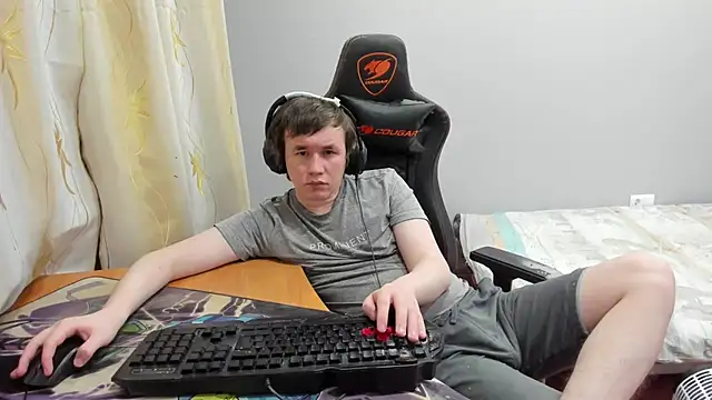 iliaskrislove live sex cam