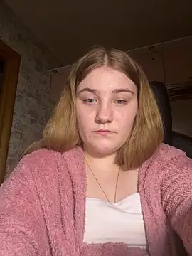 FLOWERS555's cam snapshot