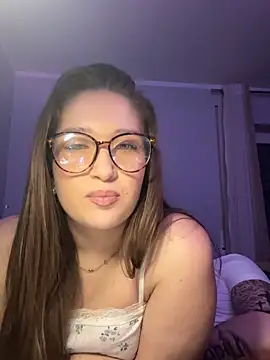 yourevsi's cam snapshot