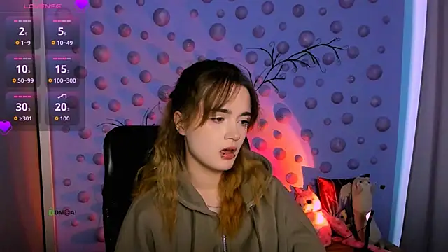 liana_kisses's cam snapshot