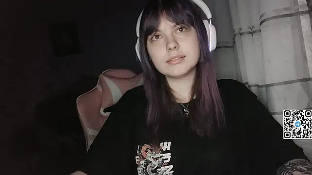 KristiBloom's cam snapshot