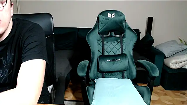 JoannaAndNeighbour live sex cam