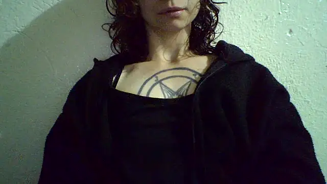 CELEna098rs707's cam snapshot