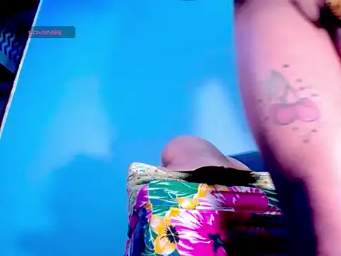 MariannaGotica live sex cam