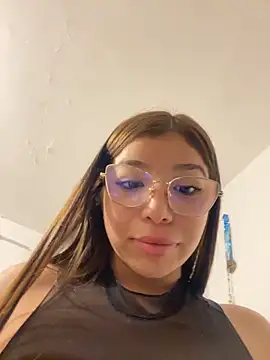 Maddy_Piink live sex cam