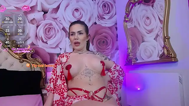 HessaHessy live sex cam