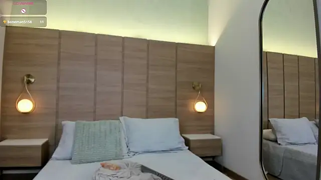 Alessia_Gold's cam snapshot