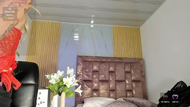 Isabella_Haddad live sex cam