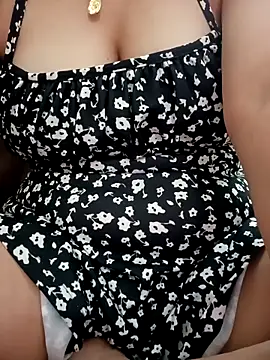 ShamaParvin's cam snapshot