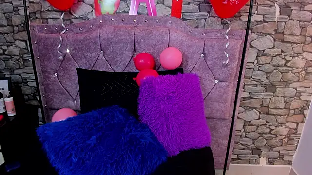 Lola_bonny7's cam snapshot