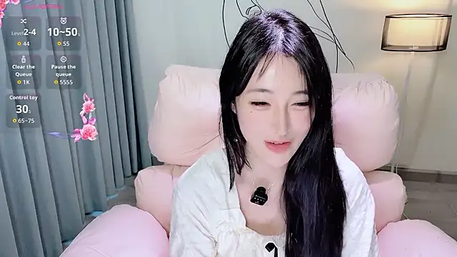 Audrey-12 live sex cam