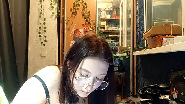 PhoebePalmer's cam snapshot